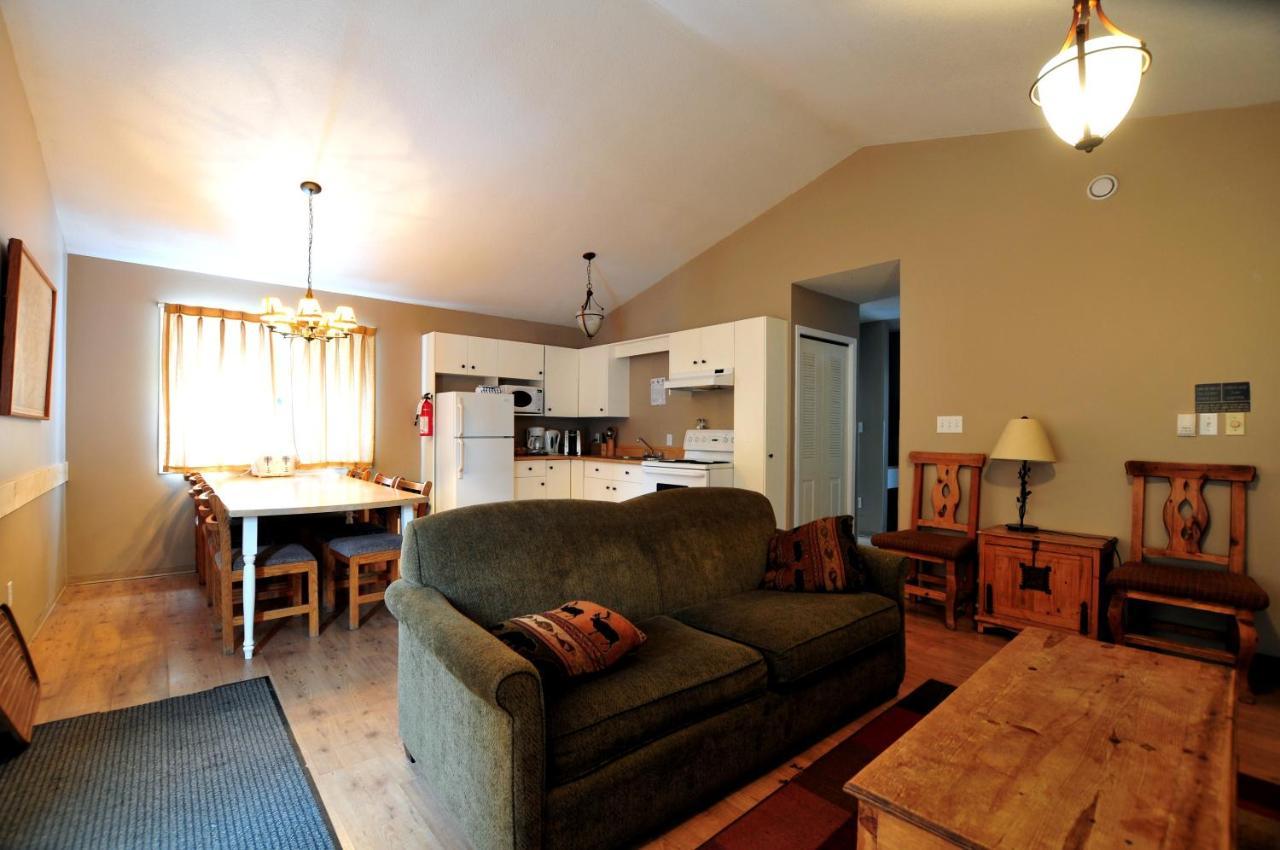 Manning Park Resort Exterior photo